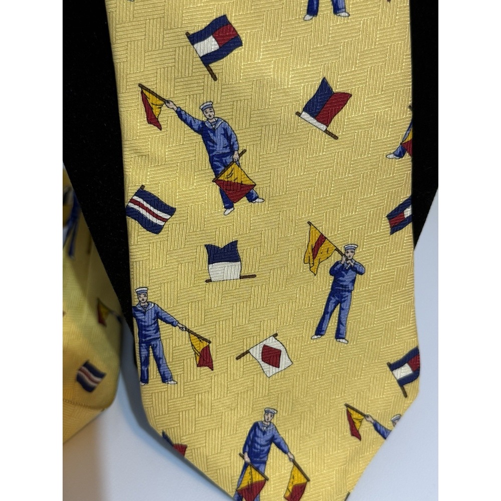 Vintage Tommy Hilfiger Yellow 100% Italian Silk Necktie Nautical Flags USA - Picture 2 of 7